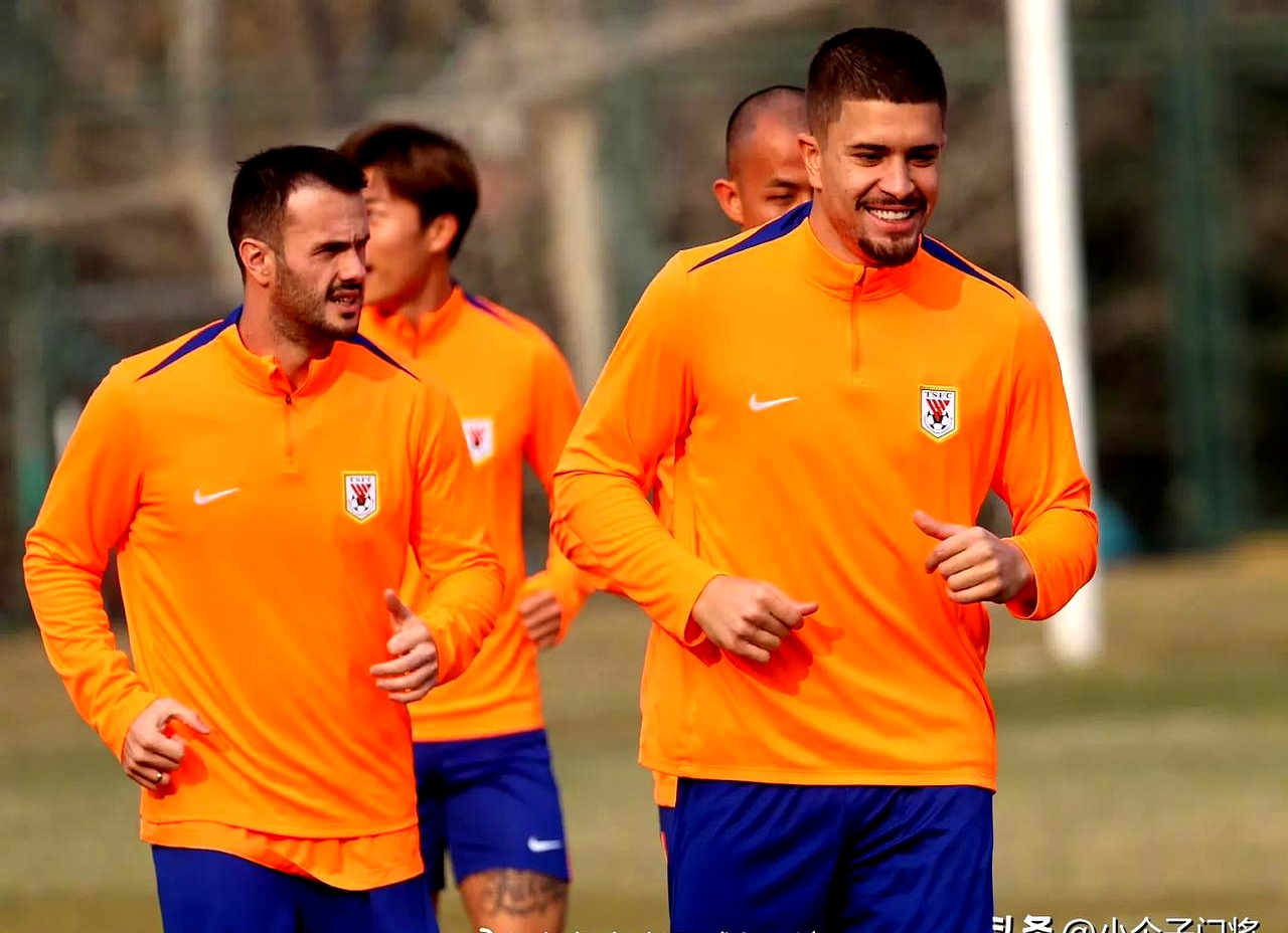 山东泰山训练开放日，加时末段远射贴柱引欢呼，欧篮联在即，赛季目标并未改变的简单介绍-开云体育