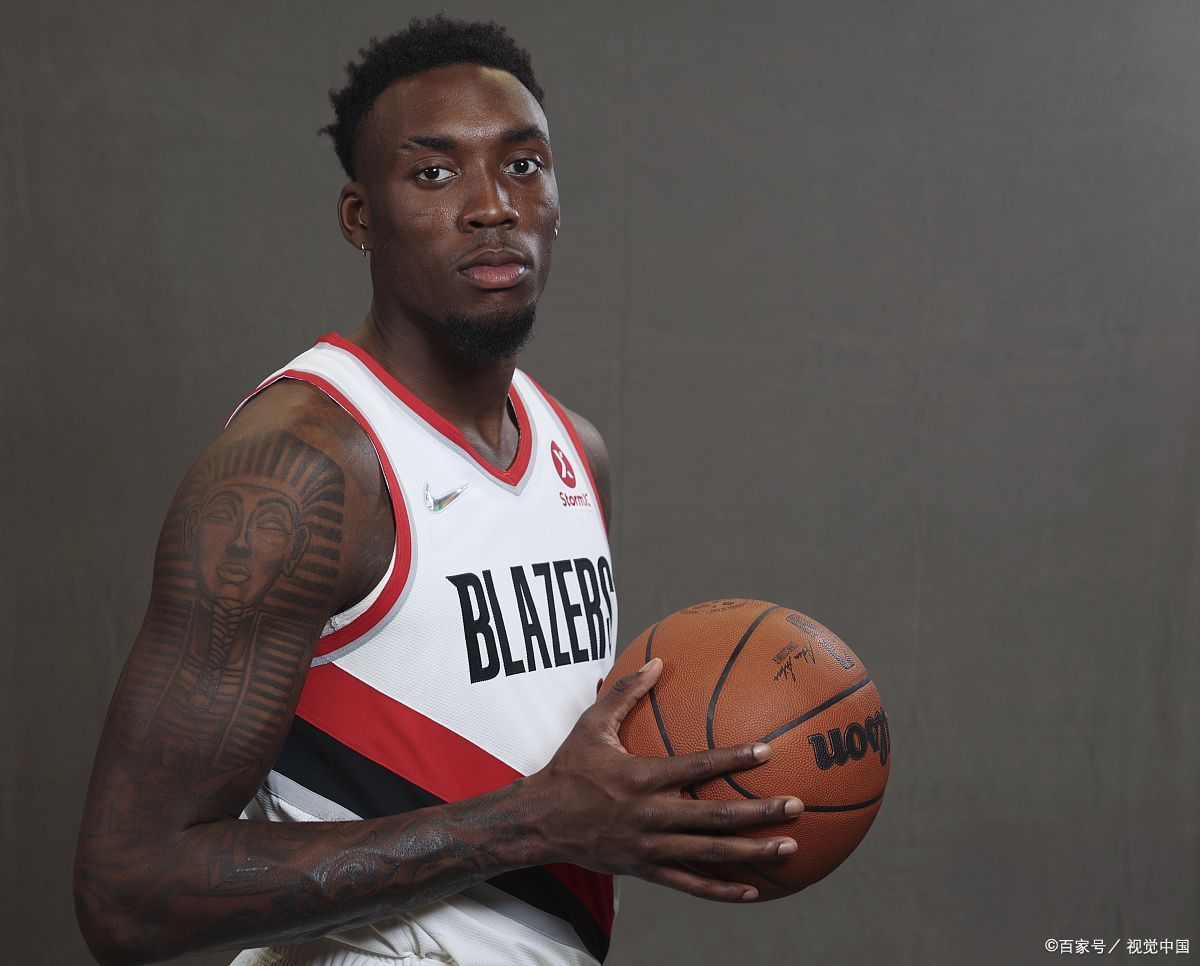 清晨体能课后，菲尼克斯太阳主帅复盘备战全明星赛，悬念犹存，心理建设被强调的简单介绍