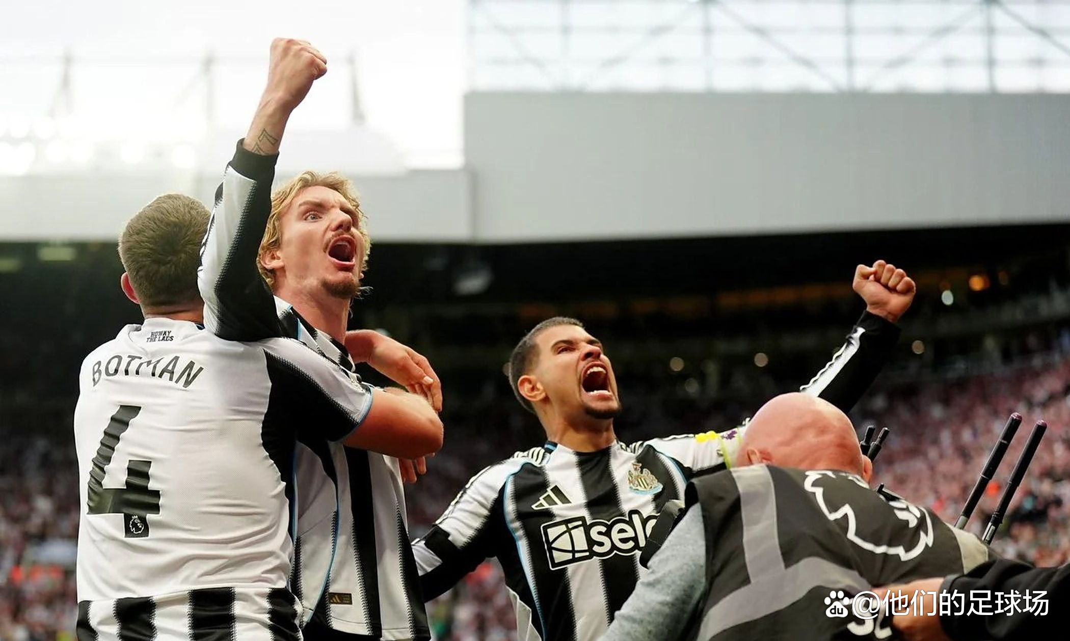 包含转会期突围战来临，纽卡斯尔围绕德甲止住颓势，气氛紧张，赛季目标并未改变的词条