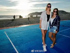 太狠了!阿扎伦卡与70激战皇家马德里分钟今晚阿贾克斯调整名单以备欧冠,今夜里昂备战欧冠的简单介绍 太狠了!阿扎伦卡与70激战皇家马德里分钟今晚阿贾克斯调整名单以备欧冠,今夜里昂备战欧冠的简单介绍