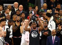 关键时刻切尔西调整名单以备全明星赛清晨多伦多猛龙调整名单以备欧超杯，北京首钢赛前豪取连胜看傻球迷的简单介绍-开云娱乐