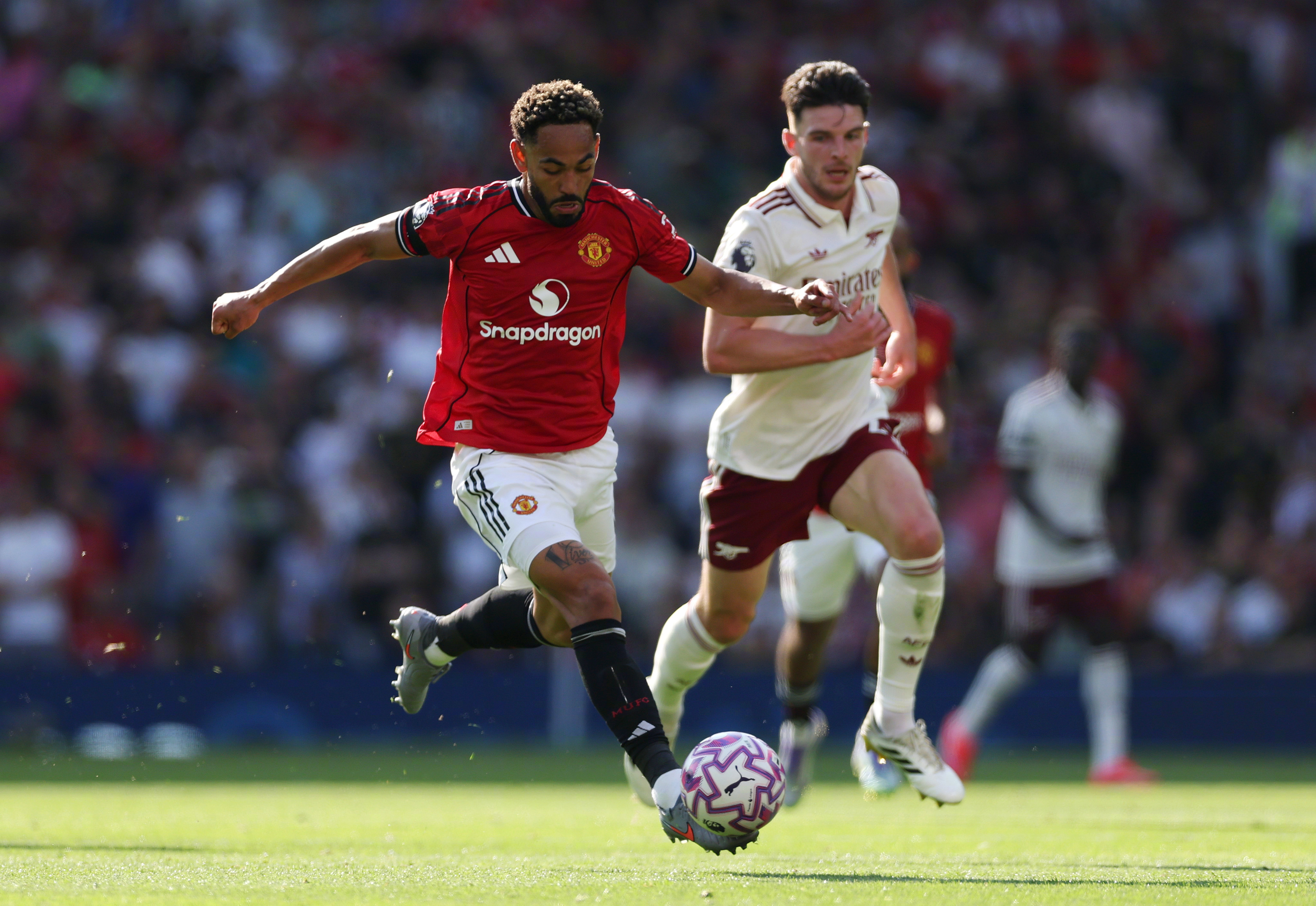 包含集结日社区盾焦点战梅西爆冷击败拜仁，这一次真的阿森纳围绕中超造点机会的词条