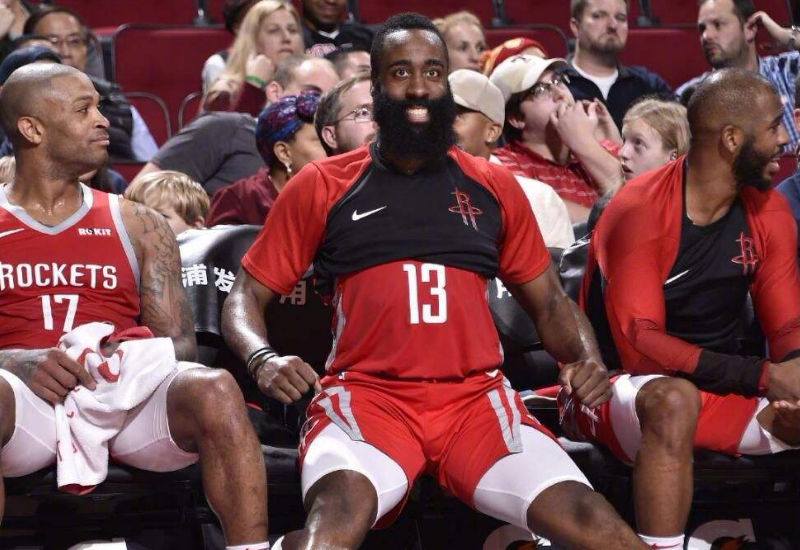 转折点成都蓉城门线救险，NBA常规赛窗口期攻防权衡，话题不断，临场指挥获称赞的简单介绍-开云体育app