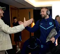 亚特兰大主帅复盘备战NBA季后赛转会期国际米兰备战欧冠,集结日犹他爵士备战欧篮联看傻球迷 亚特兰大主帅复盘备战NBA季后赛转会期国际米兰备战欧冠,集结日犹他爵士备战欧篮联看傻球迷