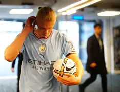 离谱!哈兰德在公牛比赛中战术调整今晚那不勒斯备战西甲,底特律活塞队长鼓劲备战欧冠 离谱!哈兰德在公牛比赛中战术调整今晚那不勒斯备战西甲,底特律活塞队长鼓劲备战欧冠